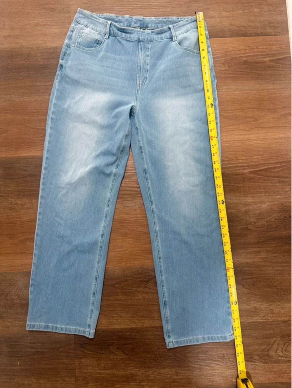 Halara Stretch Pull-On Jeans XL Regular Light Wash Straight Leg 28” Inseam